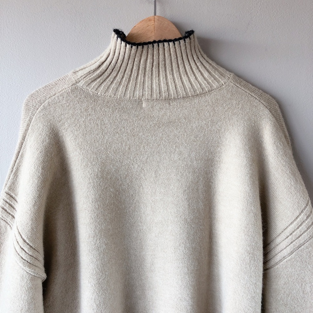 Max Studio Sweater Large off-white turtle neck sweater women’s - Picture 12 of 14
